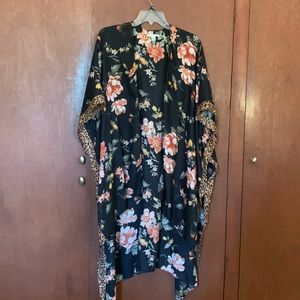 Floral kimono wrap
